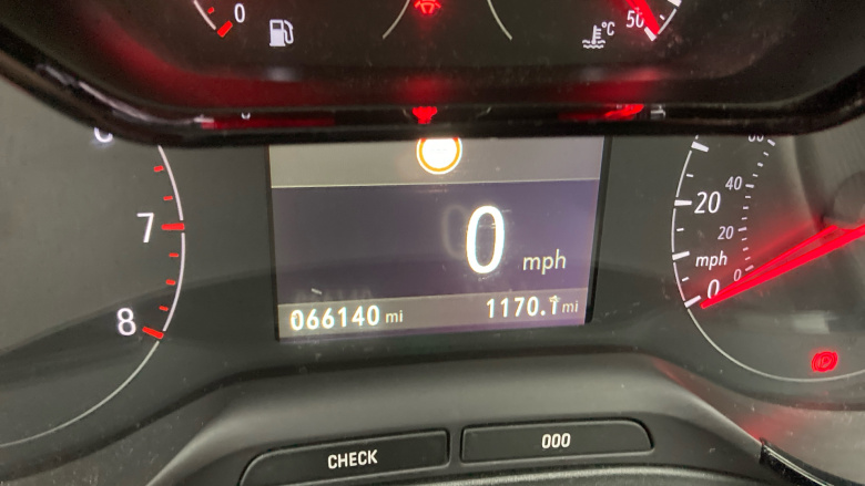 Vauxhall Grandland X 1.2 Turbo SE 5dr Petrol Hatchback